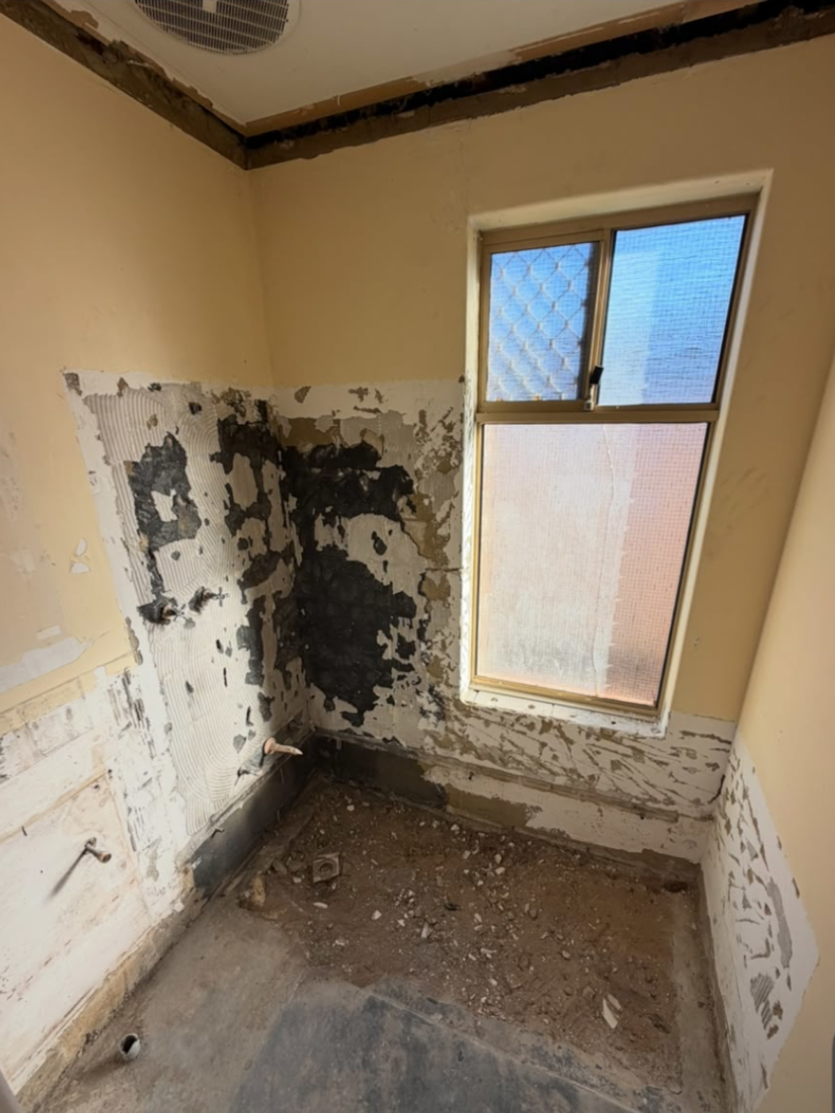 before image - bathroom renovations in perth